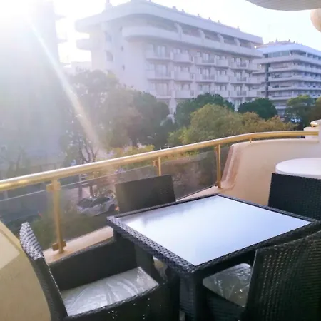 Apartment Amazing Buigas 2 *